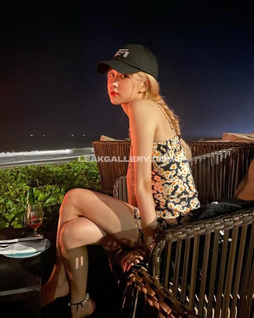 Roses_are_rosie Exclusive Leaked Nude OnlyFans #11712824