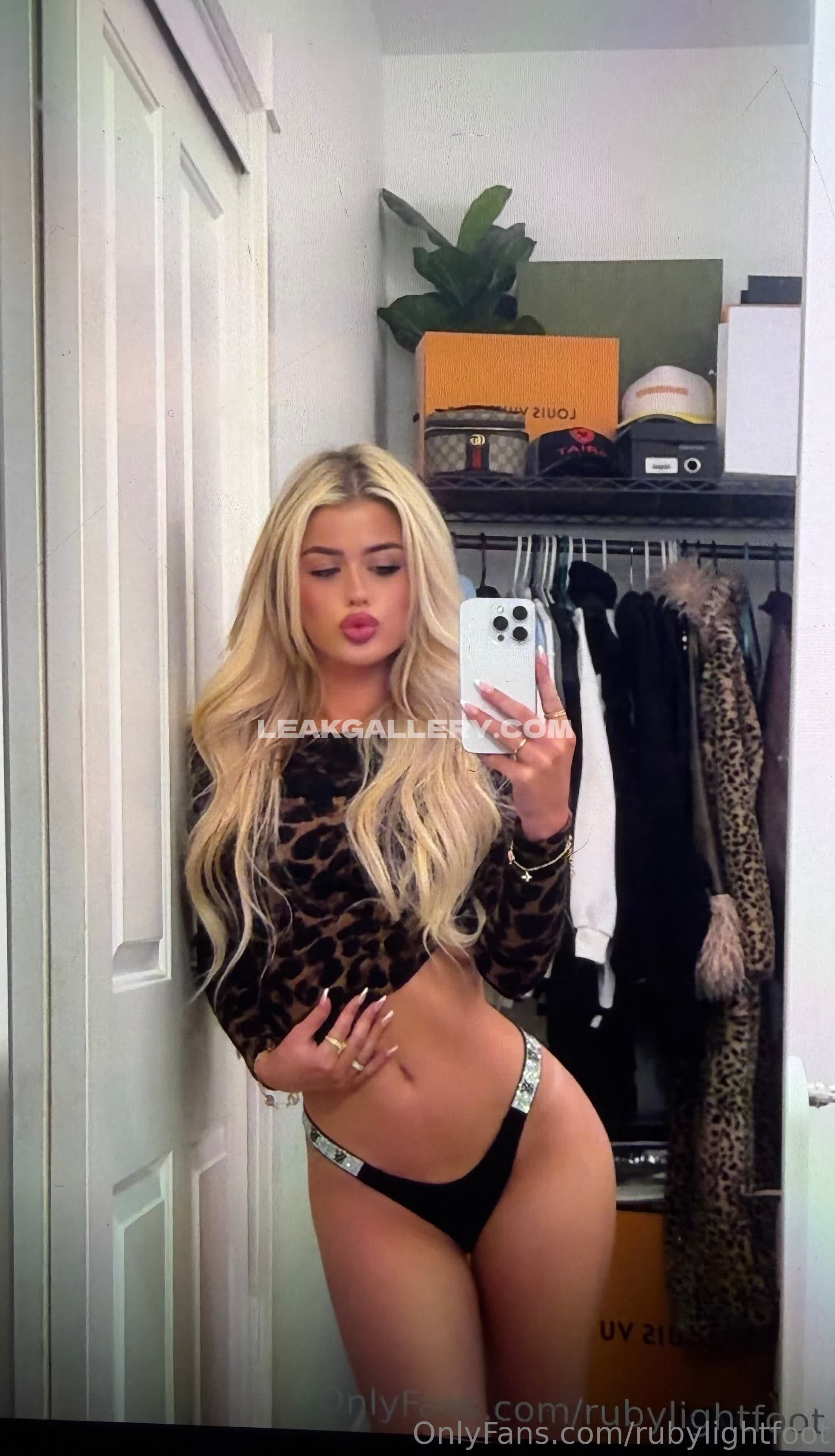 Rubylightfoot Exclusiva filtración de OnlyFans desnuda #11665041