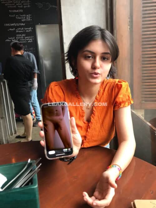 Saakksee_saaksee Exclusive Leaked Nude OnlyFans #11200554