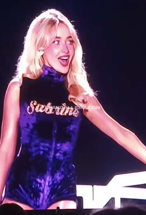 Sabrinacarpenter Exclusive Leaked Nude OnlyFans #11216885