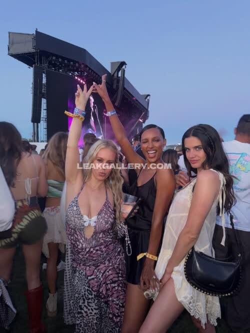 Sarasampaio Exclusive Leaked Nude OnlyFans #11784059