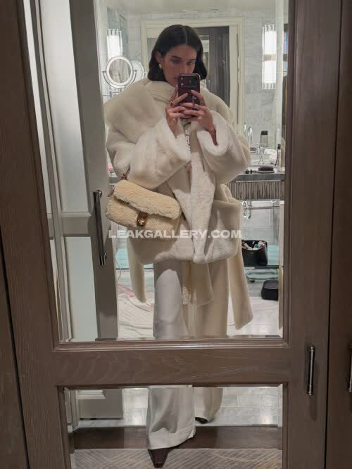 Sarasampaio Exclusive Leaked Nude OnlyFans #11786548