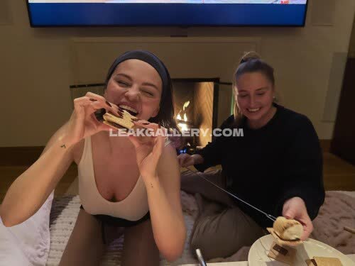 Selenagomez Exclusive Leaked Nude OnlyFans #11486121
