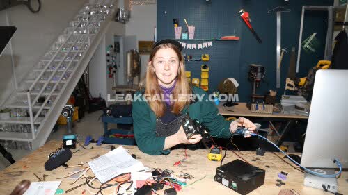Simone_giertz Exclusiva filtración de OnlyFans desnuda #11026615