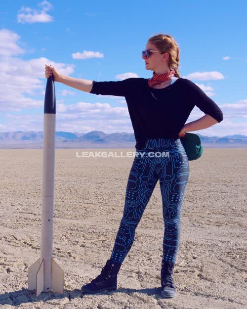 Simone_giertz OnlyFans Nudi in Esclusiva Trapela #11058410