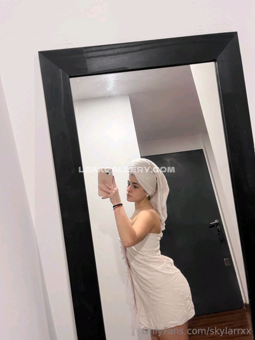Skylarrxx Exclusive Leaked Nude OnlyFans #11657019