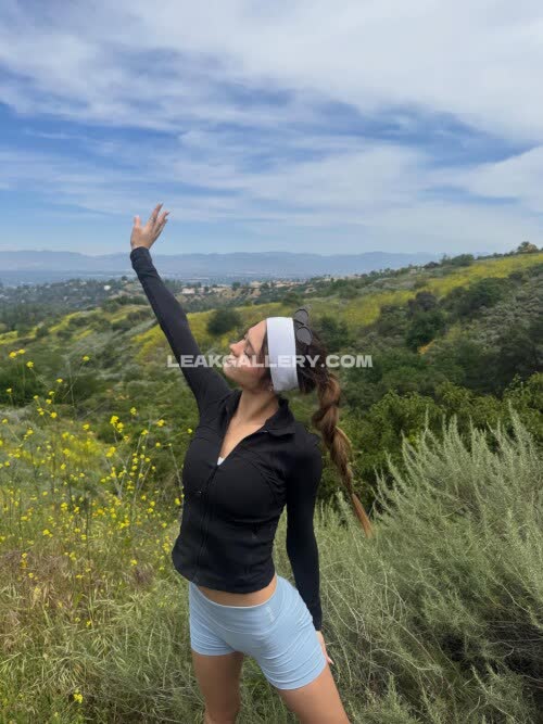 Skyskysoflyy Exclusive Leaked Nude OnlyFans #11832436