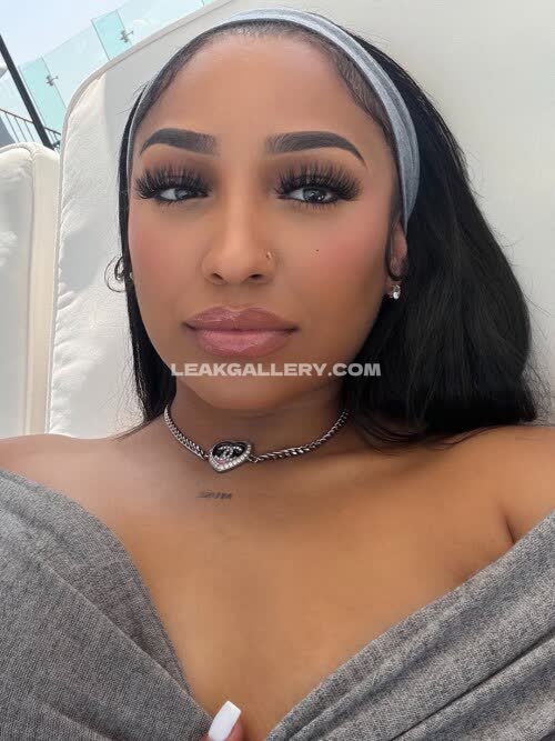 Slaybyella_ Exclusive Leaked Nude OnlyFans #11377535
