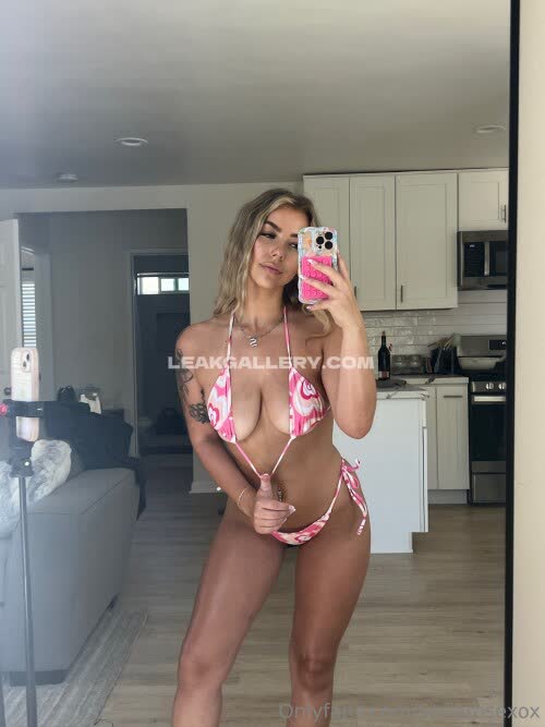 Sofialowex / sofiarose / sofiarose3 / sofiarosexox / sofiarose_x एक्सक्लूसिव लीक्ड न्यूड OnlyFans #11220916