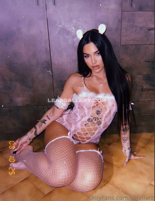 Sophiarz Exclusive Leaked Nude OnlyFans #12015106