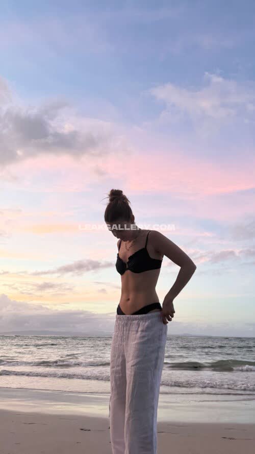 Sophie_nlisse Exclusive Leaked Nude OnlyFans #11147253