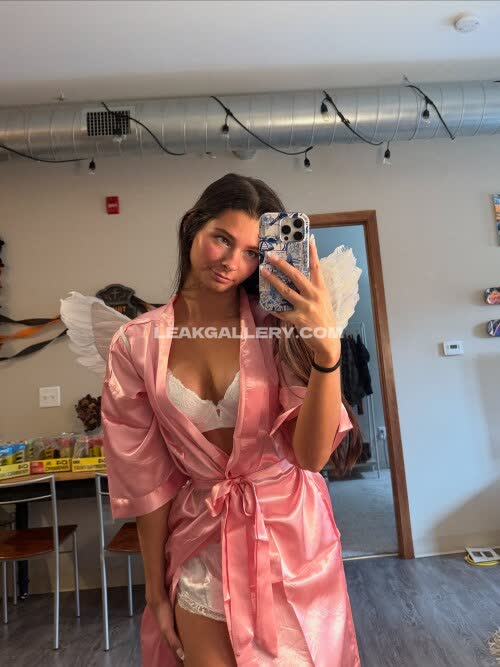 Sophiemherriot Exclusive Leaked Nude OnlyFans #12033638