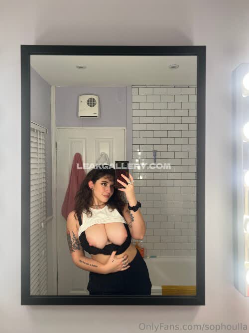 Sophoulla Exclusive Leaked Nude OnlyFans #11286799