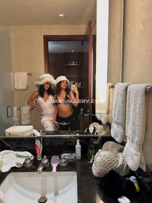 Stellahudgens Exclusive Leaked Nude OnlyFans #11510034