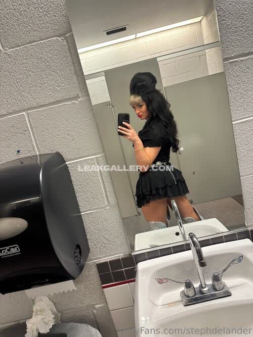 Stephdelander Exclusive Leaked Nude OnlyFans #11765971