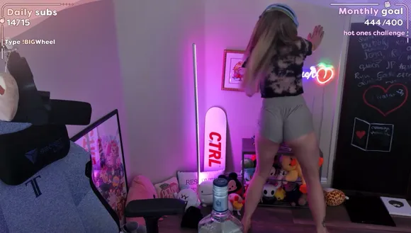 stpeach video thumbnail
