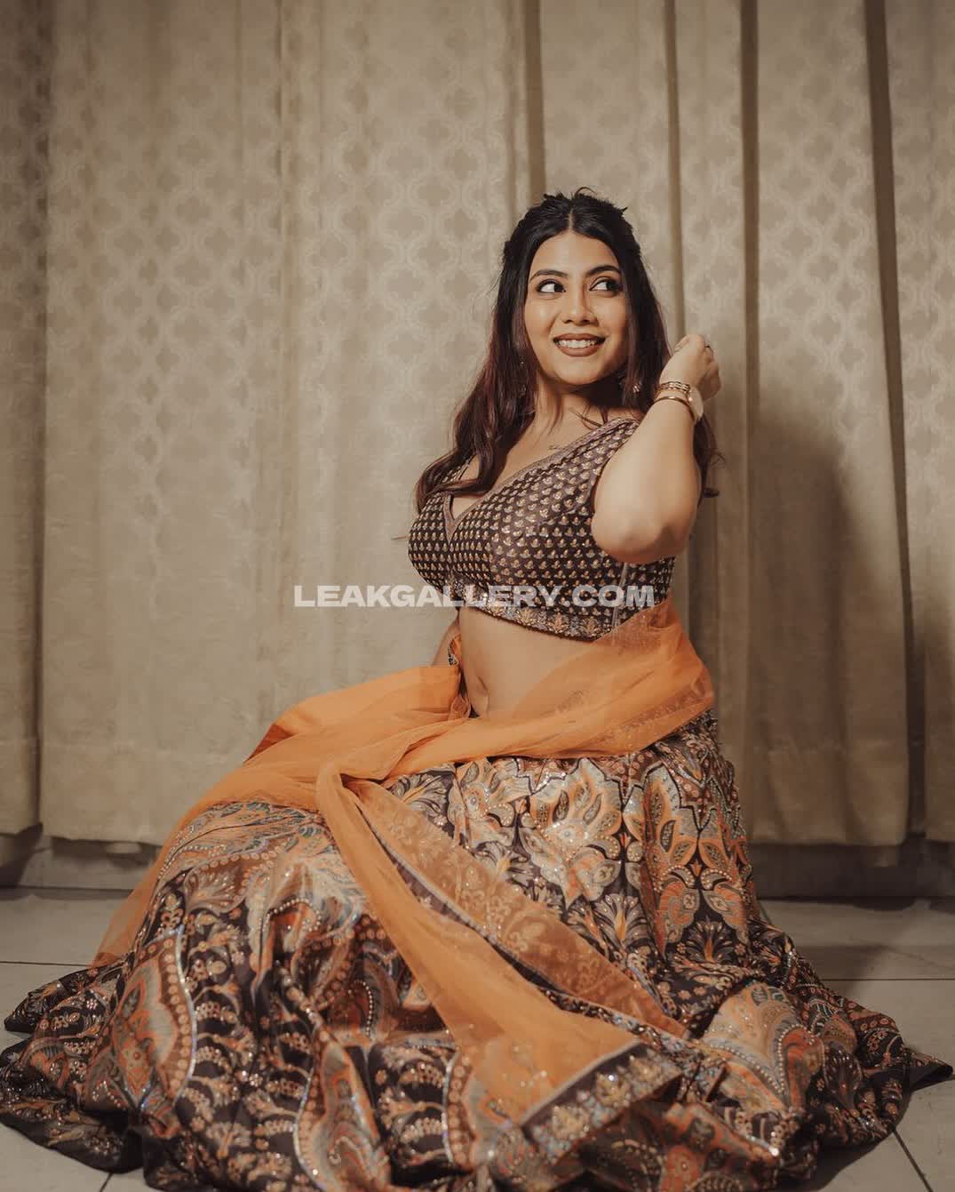 Suramyapandiya / lavanyapandiya Exclusive Leaked Nude OnlyFans #11212812