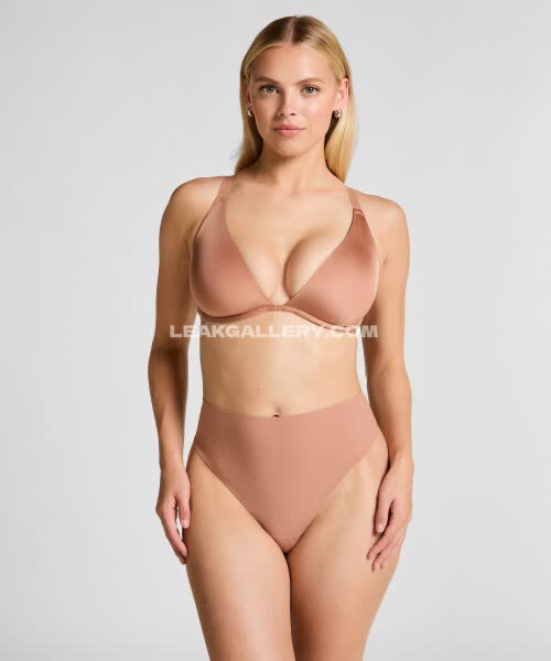 Tatumbakker Exclusive Leaked Nude OnlyFans #11657701