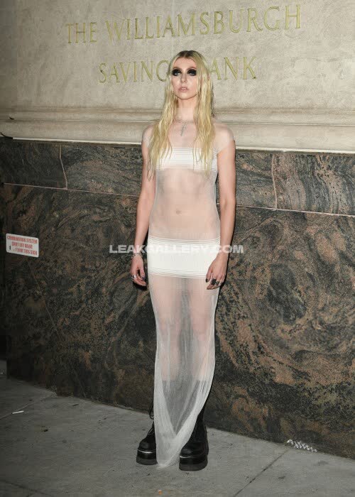 Taylormomsen Exclusive Leaked Nude OnlyFans #11333947