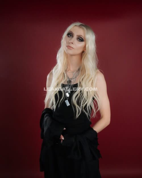Taylormomsen Exclusive Leaked Nude OnlyFans #11346514