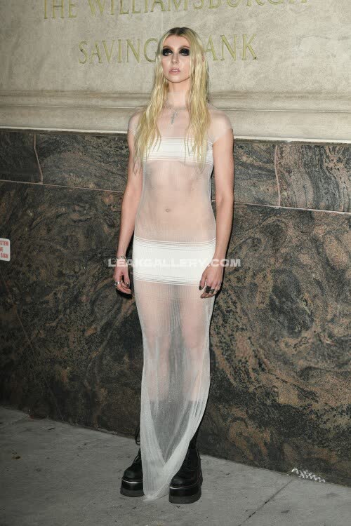 Taylormomsen Exclusive Leaked Nude OnlyFans #11341944