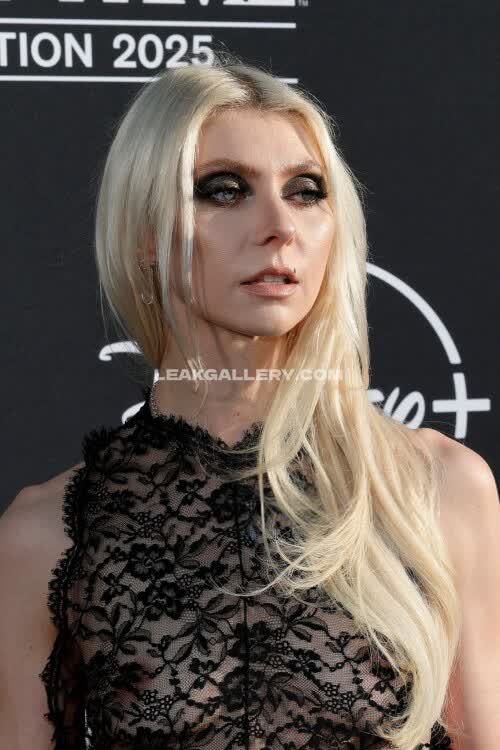 Taylormomsen Exclusive Leaked Nude OnlyFans #11339065