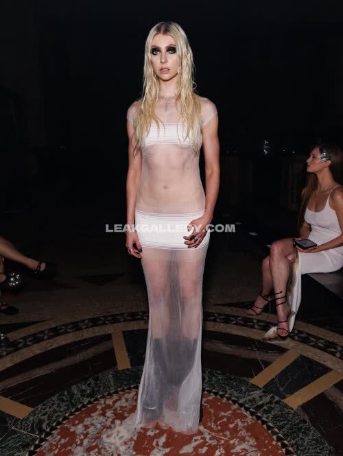 Taylormomsen Exclusive Leaked Nude OnlyFans #11300713