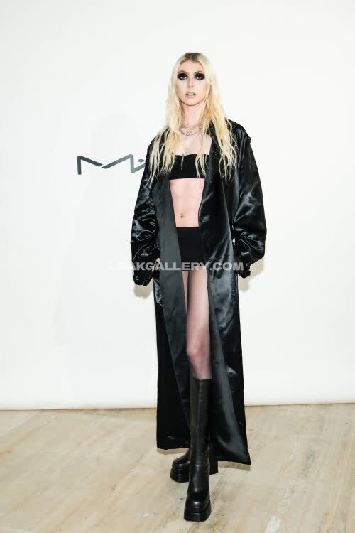 Taylormomsen Exclusive Leaked Nude OnlyFans #11321108