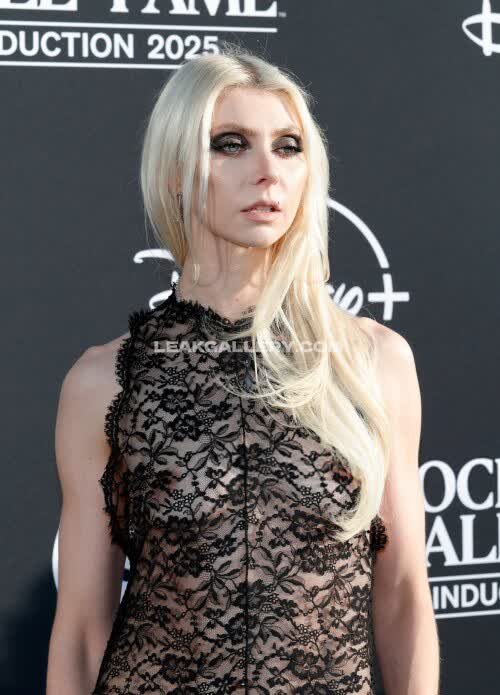 Taylormomsen Exclusive Leaked Nude OnlyFans #11311177