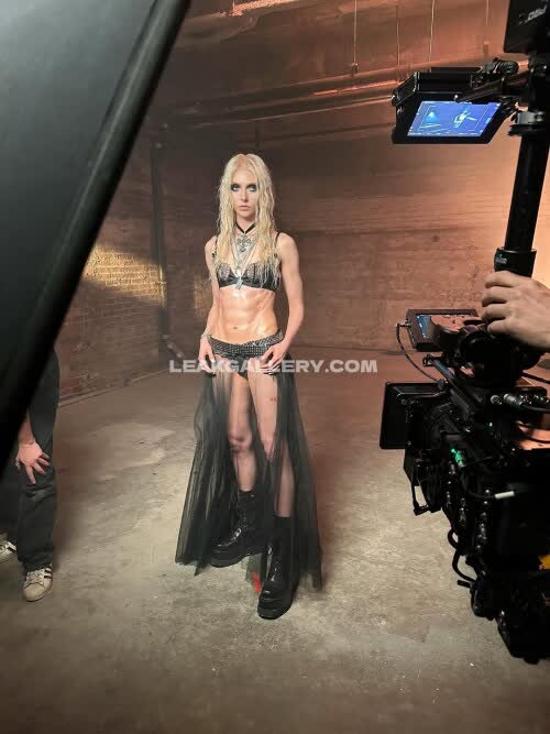 Taylormomsen Exclusive Leaked Nude OnlyFans #11295220