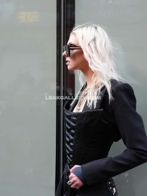 Taylormomsen Exclusive Leaked Nude OnlyFans #11334810