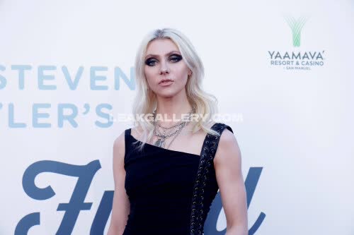 Taylormomsen Exclusive Leaked Nude OnlyFans #11290115