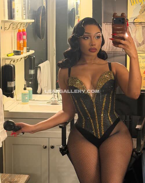 Theestallion Exclusive Leaked Nude OnlyFans #11502131