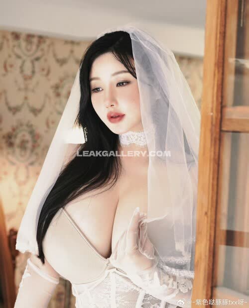 Tong_xiaoxin Exclusive Leaked Nude OnlyFans #11848060
