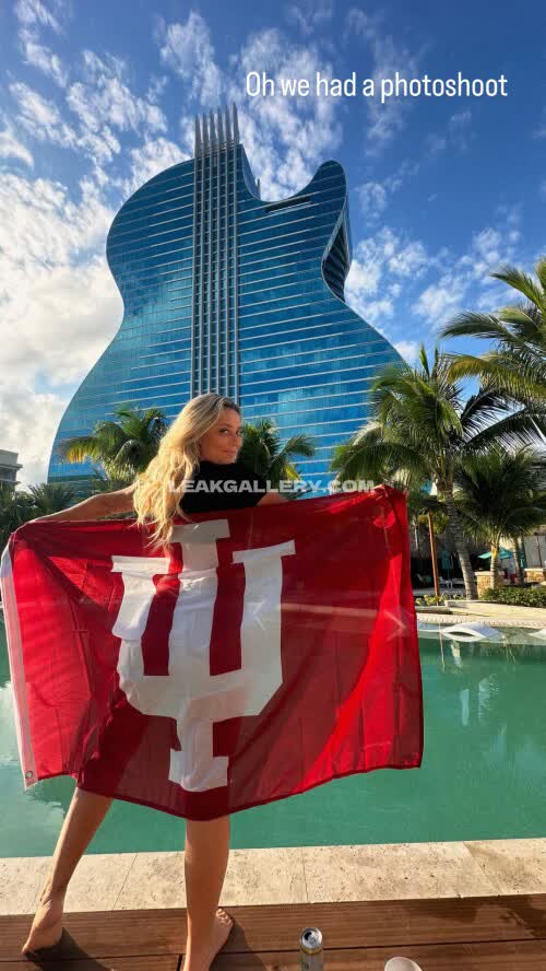 Triciawhitaker Exclusive Leaked Nude OnlyFans #11775686