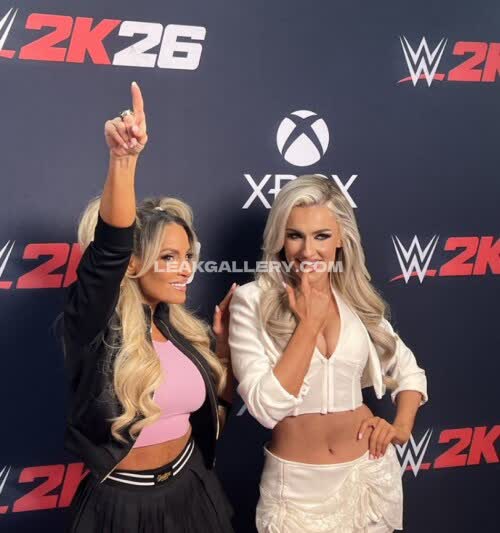 Trishstratuscom Exklusiv geleakte Nacktbilder von OnlyFans #10980387