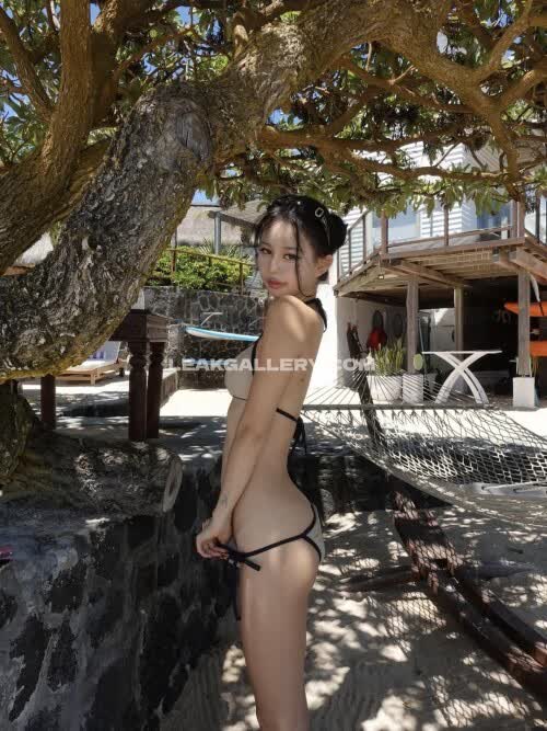 U_youha Exclusive Leaked Nude OnlyFans #11774316
