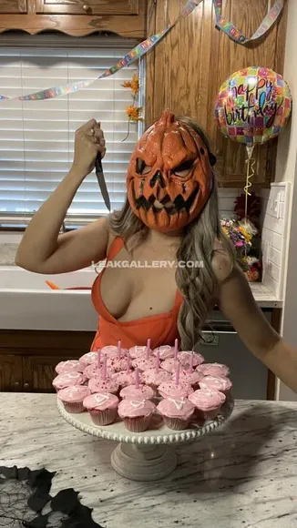 Ucrwsfmlzggjklnaxj9u93_a Exclusive Leaked Nude OnlyFans #11758581