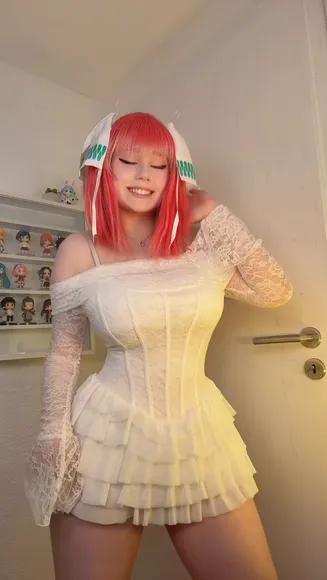 upminaa video thumbnail