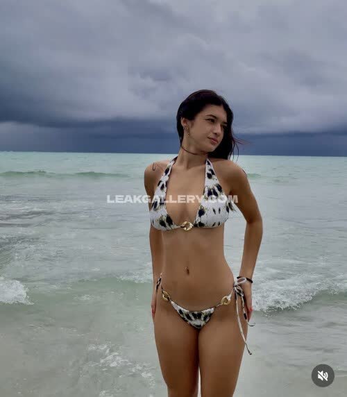 Valenmaronii Exclusive Leaked Nude OnlyFans #12053536