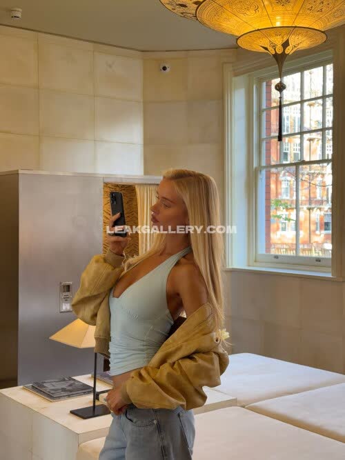 Victoriaturnerr Exclusive Leaked Nude OnlyFans #11817814