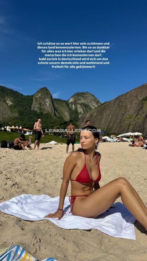 Vivi_koenig Exclusive Leaked Nude OnlyFans #11015335