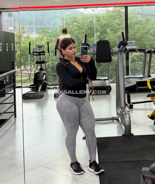 Viviwinkler Exclusive Leaked Nude OnlyFans #11704869