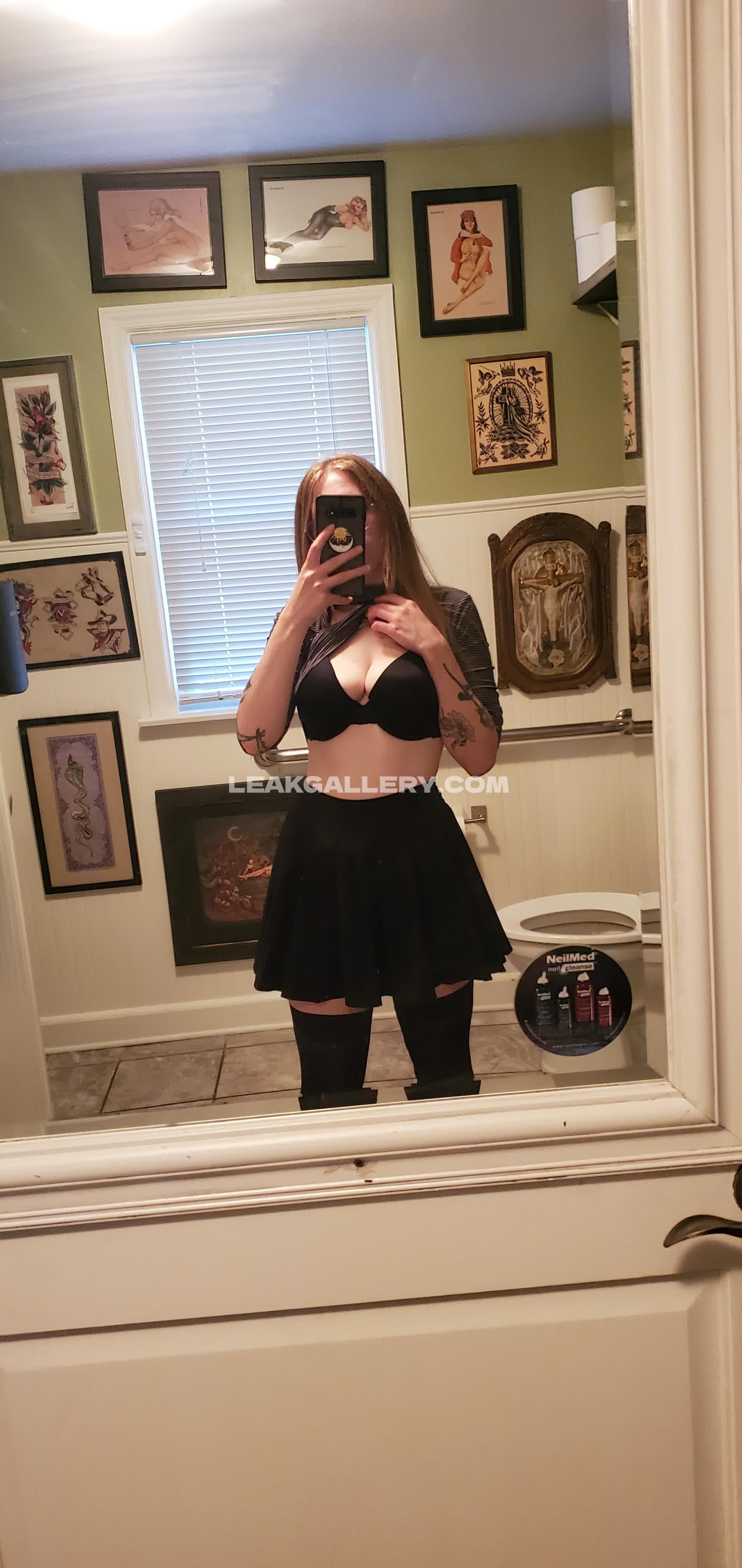 Widdifullilac Exclusive Leaked Nude OnlyFans #11723845