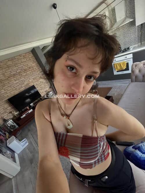 Wiquinkue Exclusive Leaked Nude OnlyFans #11757602
