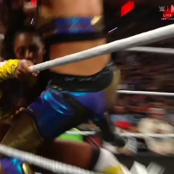 wwe_bayley