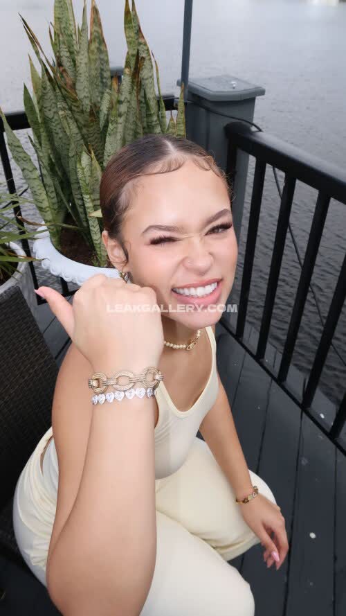 Y0nn.4_elmo_love_u2 Exclusive Leaked Nude OnlyFans #11451076