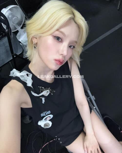 Yezyizhere Exclusive Leaked Nude OnlyFans #11313839