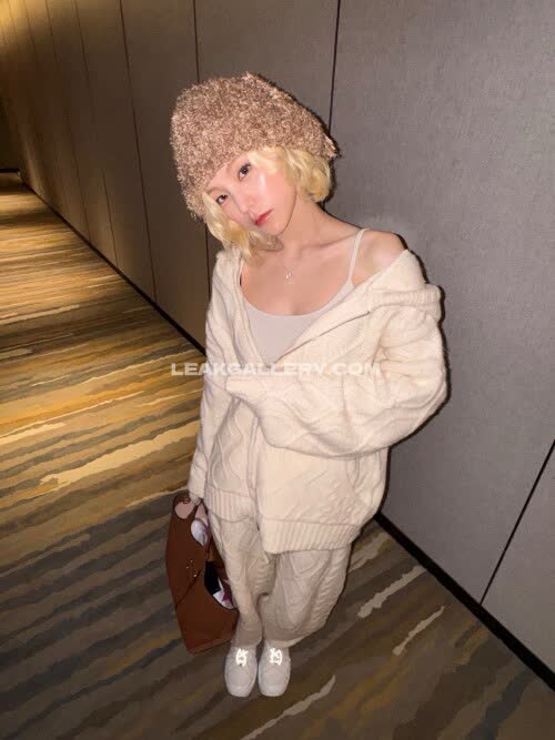 Yezyizhere Exclusive Leaked Nude OnlyFans #11324327