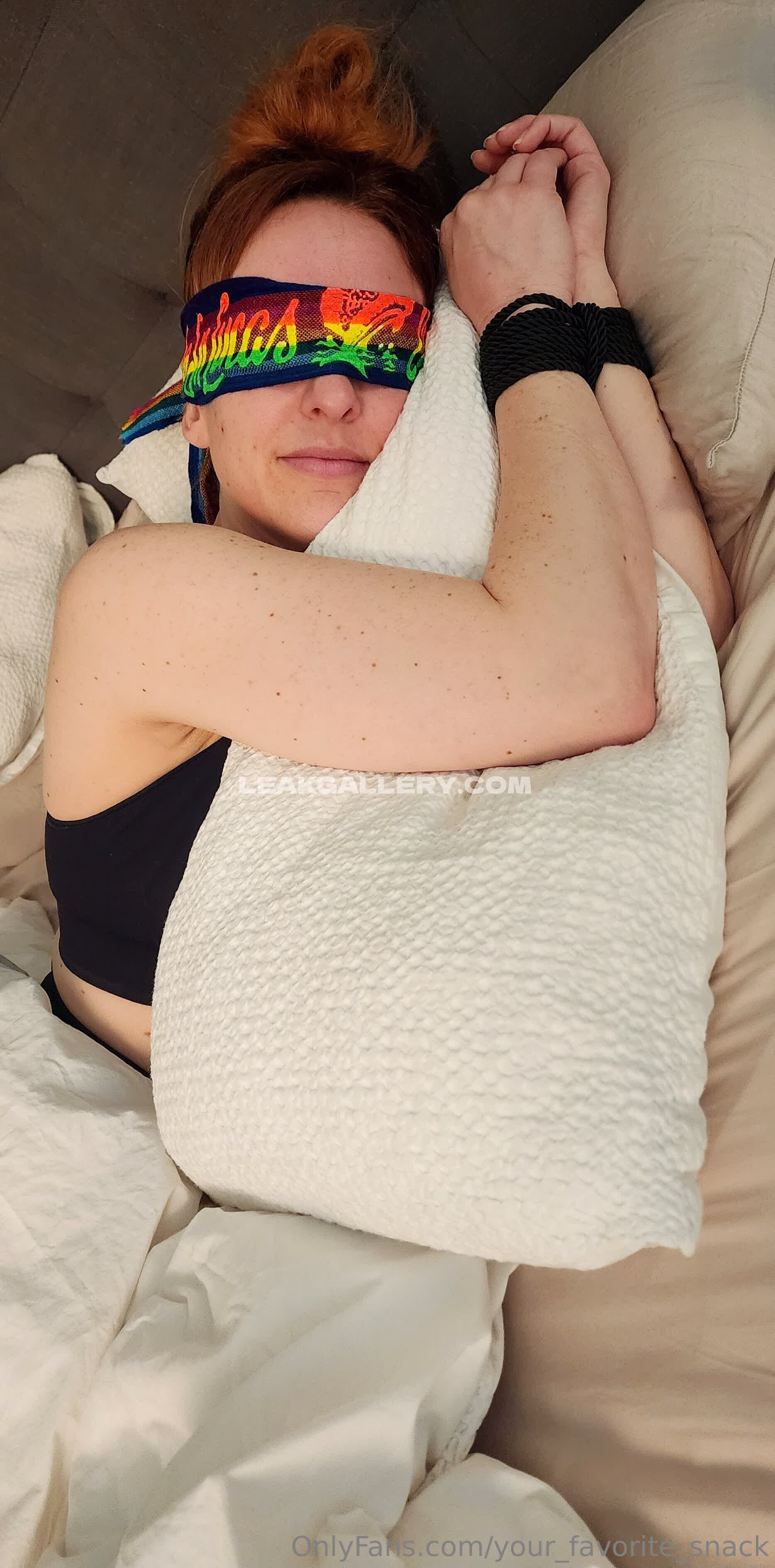 Your_favorite_snack Exclusive Leaked Nude OnlyFans #11345502
